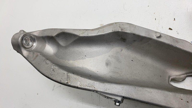 PT00415633-E ⭕ 2022-2025 Rivian R1S Front Passenger Side Spindle Knuckle Right PT00415633-E