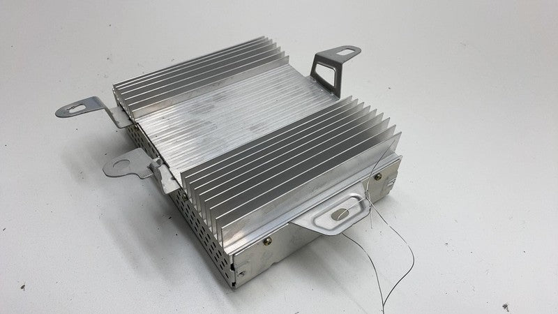 150715200A 2020-2024 Tesla Model Y MY Radio Audio Sound System AMP Amplifier Assembly OEM
