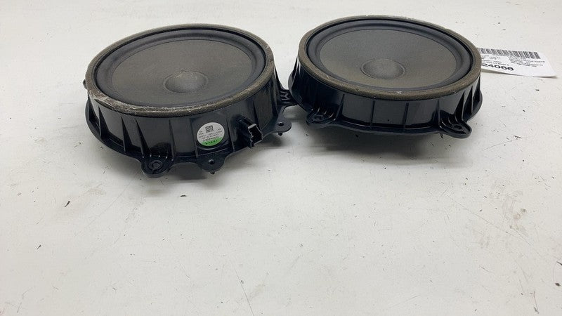 107974400C ⭕ 2017-2023 Model 3 Y Front Left or Right Door Audio Woofer Speaker 1079744-00-C