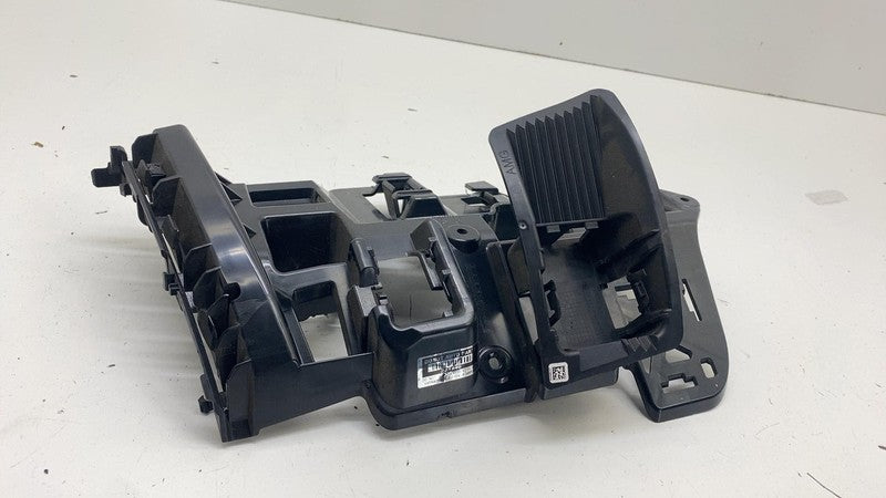 A 297 885 01 04 ⭕ 2022 Mercedes-Benz EQS 450+ V297 Rear Left Bumper Support Bracket A2978850104