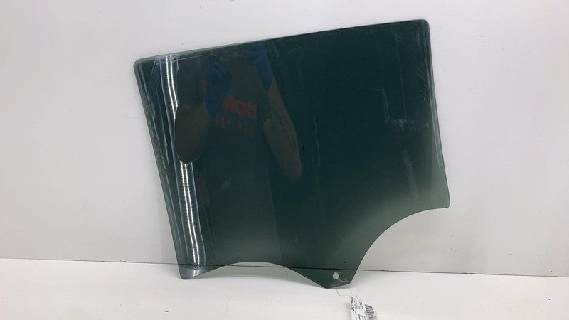 E9 43R-004757 ⭕ 2019-2025 Chevrolet Silverado 1500 Rear Passenger Side Door Window Glass Right