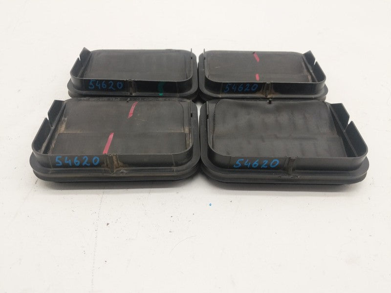 2F2A B280B62 AB ⭕ 12-20 Tesla Model S Rear Quarter Panel Rubber Flap Extractor Air Vent Grille