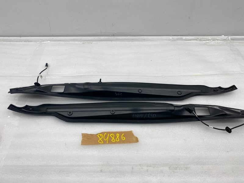 6007576 00 ⭕ 12-23 Model S MS Left & Right Tailgate Pinch Sensor Trim 6007576-00/6007570-00