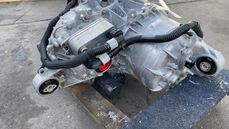 ⭕ 25-26 Tesla Model Y Rear Drive Unit Motor 3DU AP4.0 (Low Current) 11