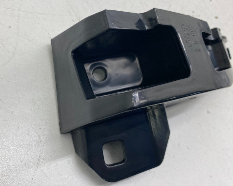 1755643 00 D ⭕ 24-26 Tesla Model 3 Rear Right Taillight Taillamp Lower Bracket 1755643-00-D