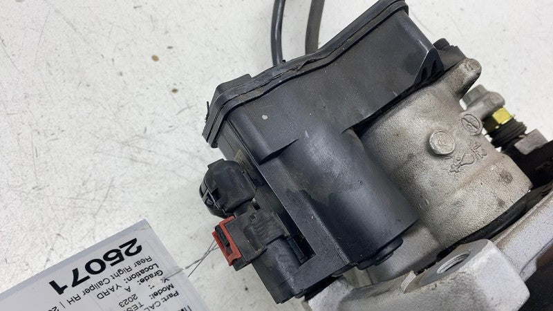 ⭕ 2017-2025 Tesla Model 3 Rear Right Caliper + Brake Hose Line BASE 10