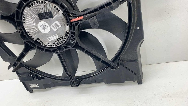 ⭕2014-2018 BMW X5 Sdrive35I F15 Engine Main Radiator Cooling Fan Shroud Assembly