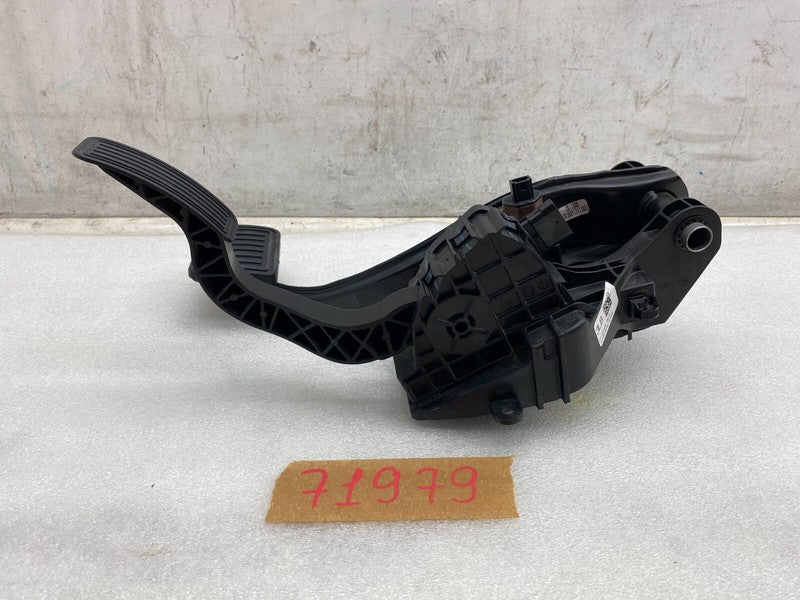 104469100D ⭕ 2017-2023 Model 3 Accelerator and Brake Foot Pedal w/ Switch Base 1044691-00-D
