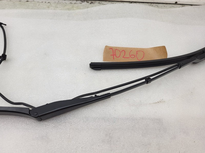 149024699A ⭕2020-2024 Tesla Model Y Front Driver Side Wiper Arm and Blade Left 1490246-99-A