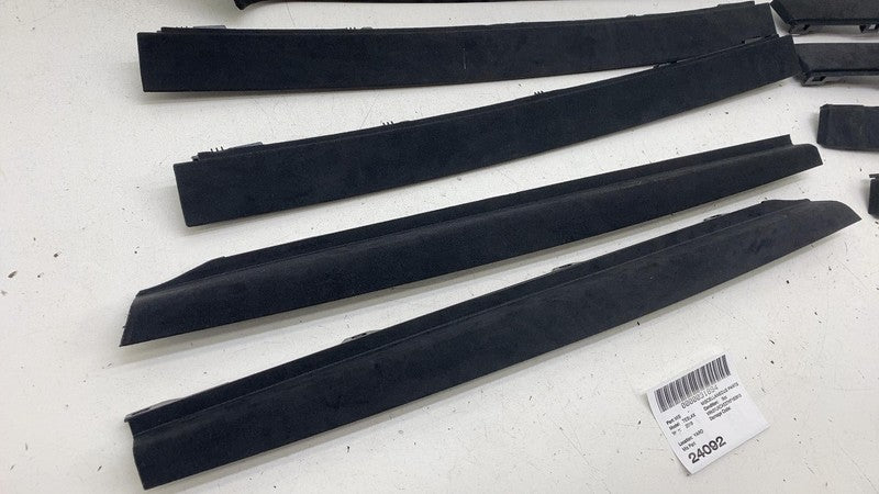 16-20 Model X Falcon Door Mid Gaphider Interior Trim+Sunvisor Bezel 10