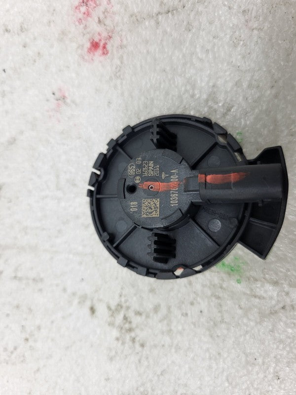 1036762 00 A ⭕ 2017-2023 Model 3 Left or Right Door Impact Crash Pressure Sensor 1036762-00-A