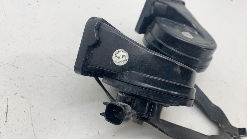 ⭕ 2025 Ram 1500 Pickup FIAMM High & Low Pitch Note Signal Horn w/ Brac