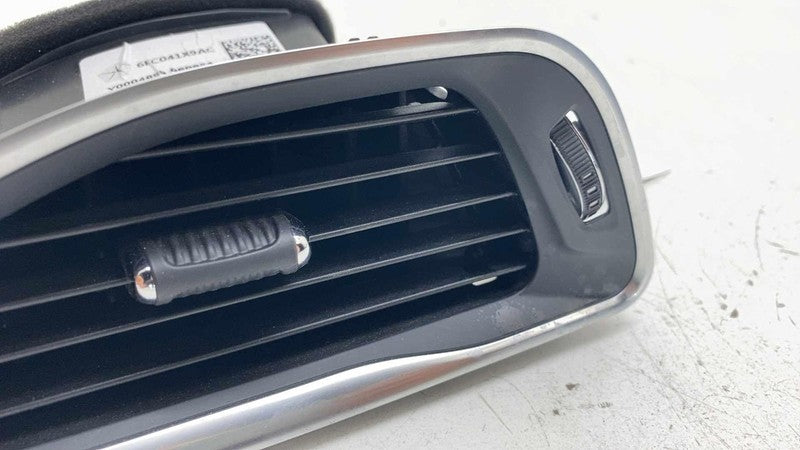 ⭕ 2017-2025 Chrysler Pacifica Front Right Side Outer Air Vent Grille 6