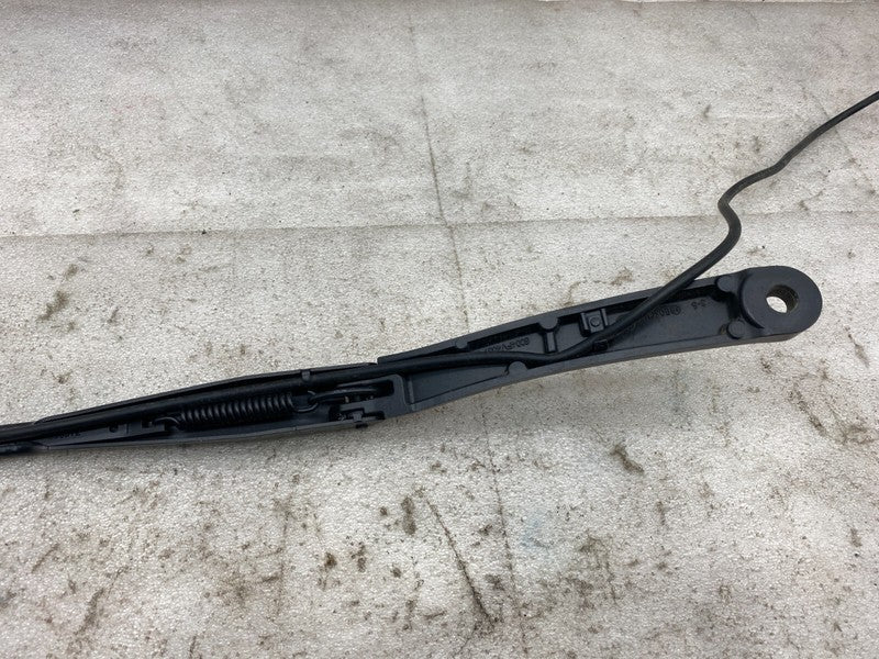 1076729-00-C ⭕ 2017-2022 Tesla Model 3 Front Windshield Wiper Arm & Blade Right 1076729-00-C
