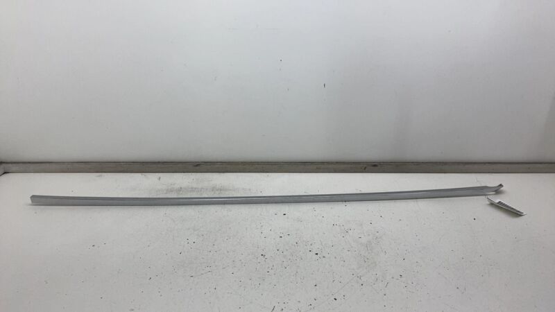 PT00012199 2022 2023 2024 Rivian R1S Front Driver Side Upper Window Molding Trim Left LH