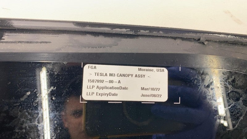 ⭕ 21-23 Model 3 Front Middle Panoramic Sun Moon Roof Window Glass 1587