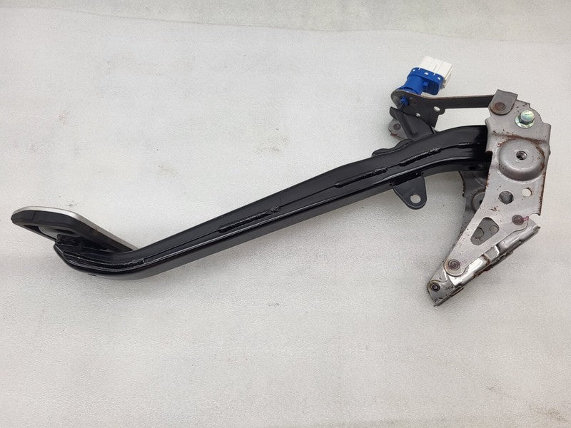 102769101B ⭕ 2016 2017 2018 2019 2020 Tesla Model X Brake Foot Pedal Assembly 1027691-01-B