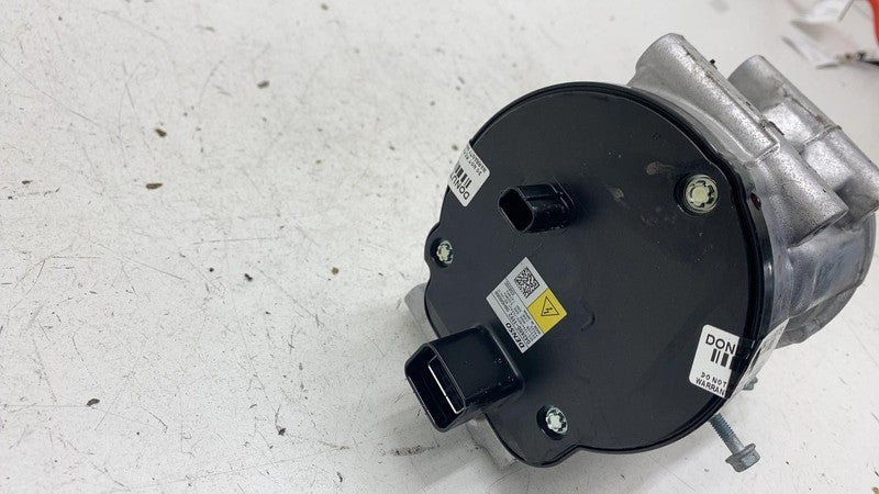 ⭕ 2023 2024 Toyota Prius Air Conditioning A/C Compressor Pump Assy 042