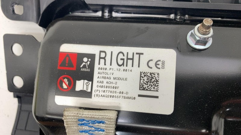 ⭕ 17-23 Tesla Model Y 3 Right Knee Airbag Passenger Safety Module 1077