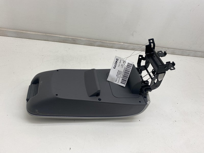 ⭕ 2022-2024 Hyundai Ioniq 5 Center Console Armrest Storage Compartment Lid Gray