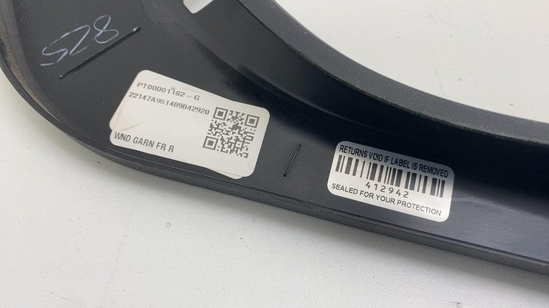 PT00001182-G ⭕ 2022-2024 Rivian R1T Front Right Side Door Interior Garnish Trim PT00001182-G