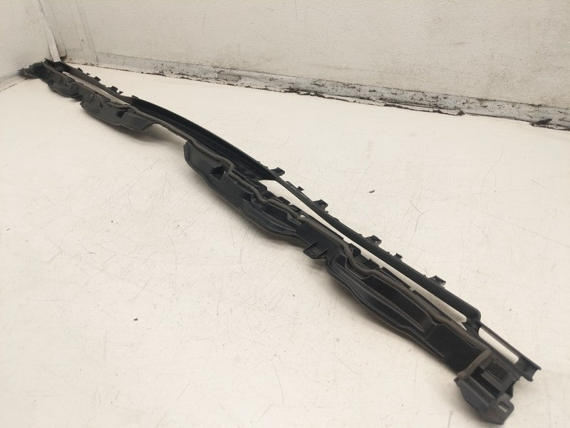 1624716 00 A ⭕ 2017-2022 Tesla Model 3 Y Instrument Panel Blow Finisher Bracket 1624716-00-A