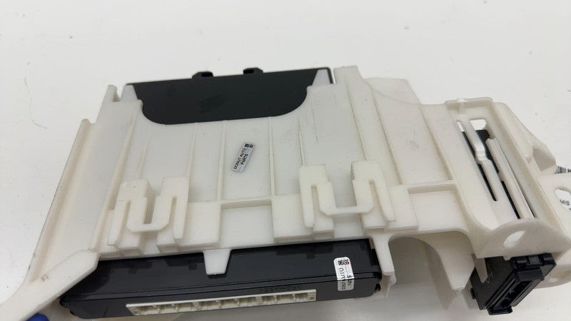 ⭕ 2019 Toyota C-HR Vehicle Computer Smart Key Control Module w/ Bracke