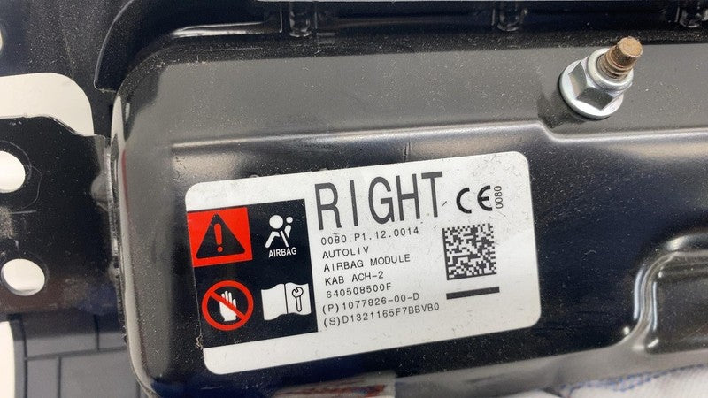 1077826-00-D ⭕ 2020-2024 Tesla Model Y MY Right Lower Knee Safety Airbag Module 1077826-00-D