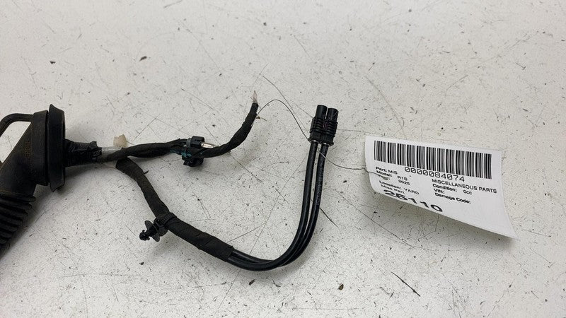 PT00513493 C ⭕ 2025 Rivian R1S Rear Right Tailgate Upper Liftgate Wiring Harness PT00513493-C
