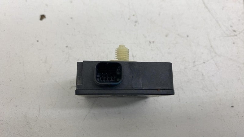 Miscellaneous Parts RIVIAN R1S 22