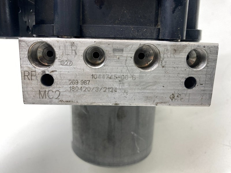 1044745 00 B ⭕ 20-23 Tesla Model Y Anti-Lock ABS Brake System Pump Unit Module 1044745-00-B