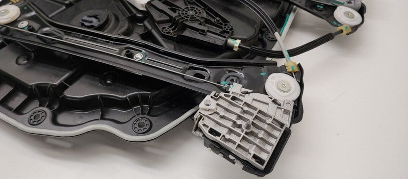 ⭕ 20-24 Tesla Model Y Rear Passenger Right Window Regulator & Motor 14