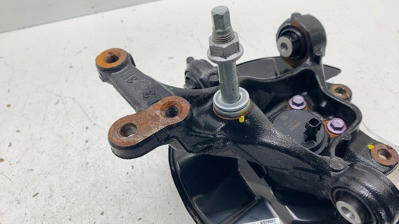 ⭕ 23-24 Toyota Prius Rear Right Spindle Knuckle w/ Wheel Hub & Control