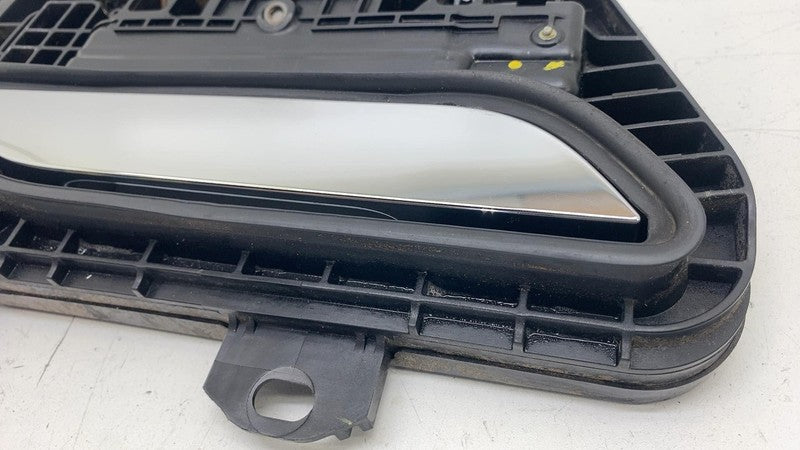 ⭕ 16-20 Model S Front Right Exterior Door Handle Outer White - PPSW 10