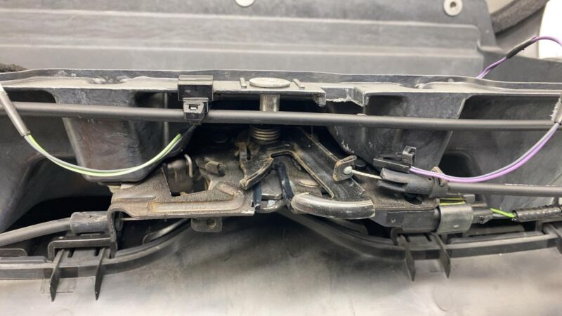 105022300B ⭕16-20 Tesla Model X Front Bumper End Carrier Radiator Core Support 1050223-00-B