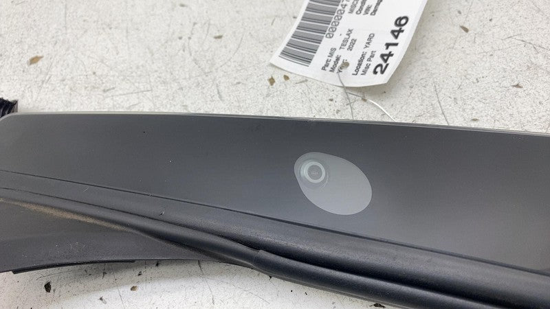 ⭕ 21-23 Model X Left B-Pillar Applique Trim Molding Camera & Seal 1614