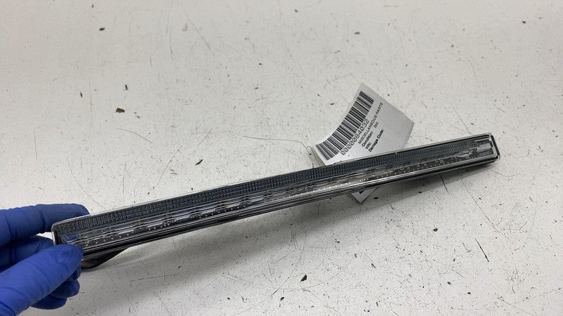 PT00002142-J ⭕2022-2025 Rivian R1S Rear Right High Mounted LED Third Brake Light PT00002142-J