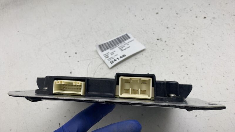 105018301F ⭕ 2016-2023 Tesla Model X Front Passenger Door Control Module Right 1050183-01-F
