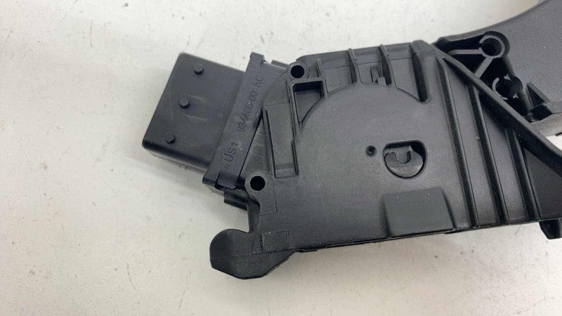 04581677AC ⭕ 2017-2025 Chrysler Pacifica Gas Pedal Accelerator Throttle Sensor 04581677AC