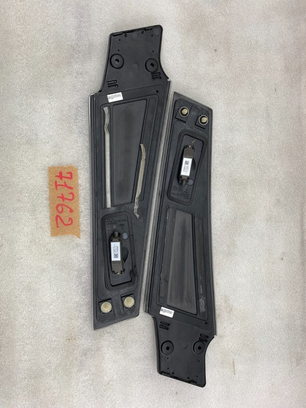108389900B ⭕ 16-20 Tesla Model S Left & Right B-Pillar Glass Applique & Camera 1092307-00-B