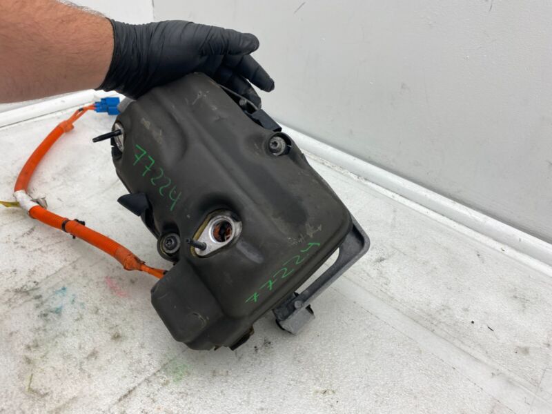 ⭕2016-2020 Tesla Model S X Electric Air Conditioning A/C Compressor Pump w/ Hose