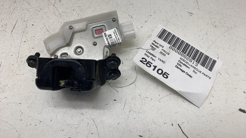 ⭕ 23-25 Toyota Prius Rear Tailgate Trunk Decklid Lock Actuator Motor 6