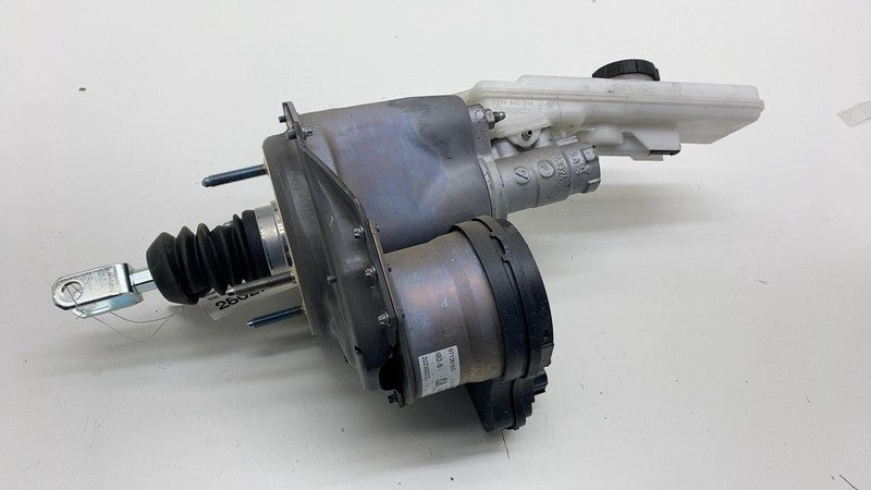 104467100G 2017-2023 Tesla Model 3 iBooster Power Brake Booster Master Cylinder Reservoir