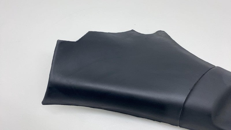 158766200C 2021-2024 Tesla Model S MS Rear Driver Side C-Pillar Lower Trim Cover Panel Left