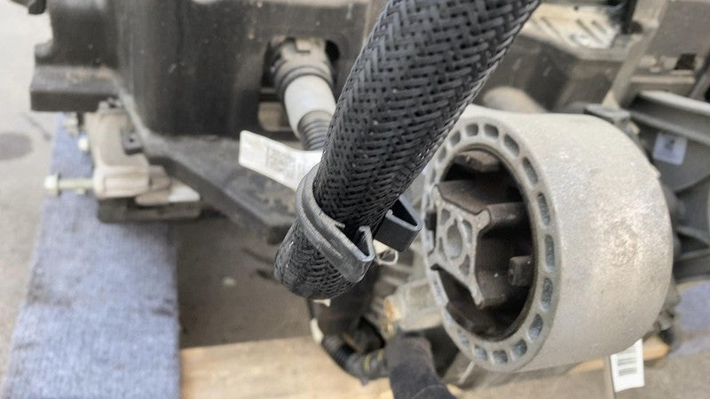 PT00046119 H 2022-2024 Rivian R1S Electric Engine Power Inverter Front Drive Unit Quad Motor