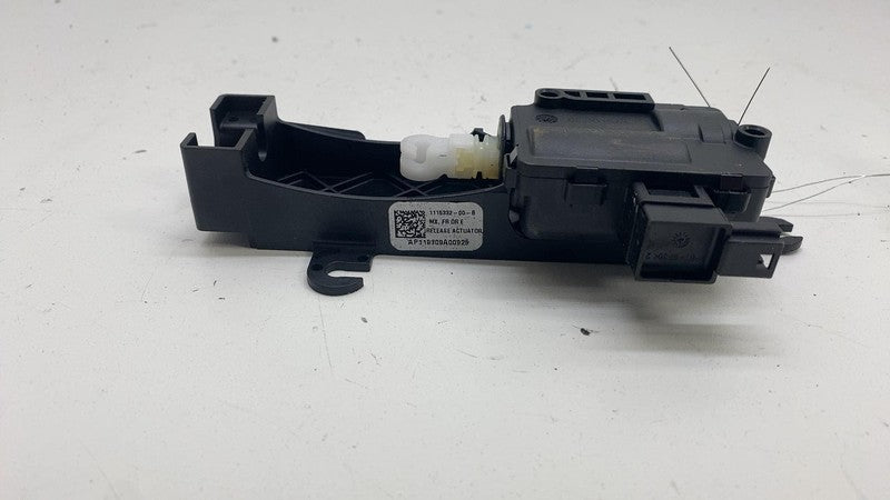 ⭕ 16-24 Model X Front Driver Door Lock Latch Release Actuator Left 111