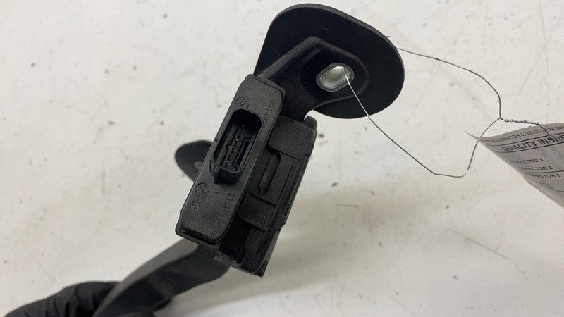 ⭕ 2016-2020 Tesla Model X Accelerator Throttle Pedal Assembly BE5C9F83