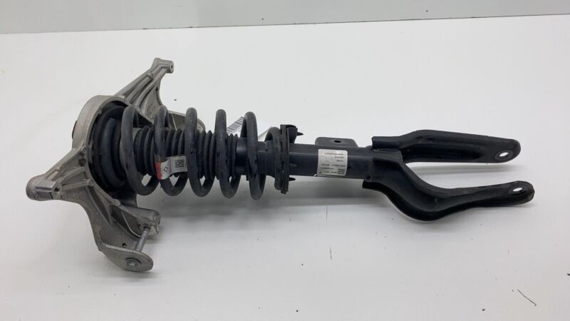 104436800F 17-23 Tesla Model 3 Front Passenger Shock Strut Absorber Right AWD 1044368-00-F