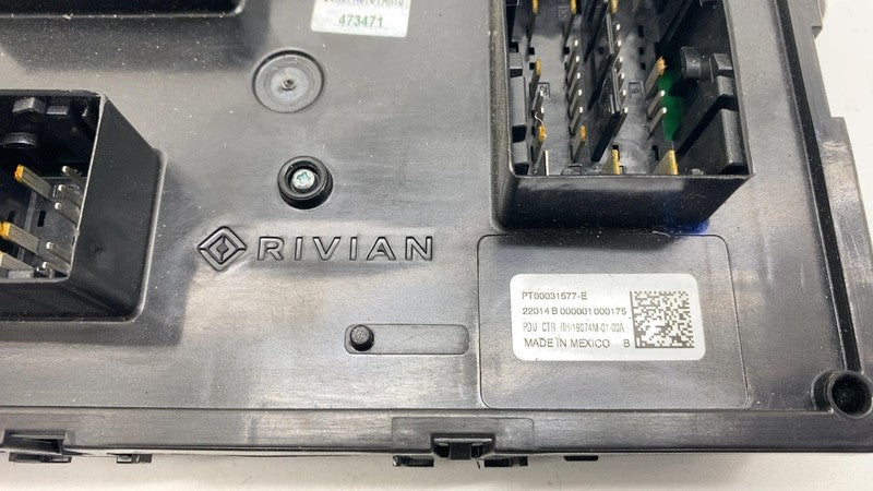 PT00031577E ⭕ 22-24 Rivian R1T R1S Passenger Side Fuse Junction Relay Box Right PT00031577-E