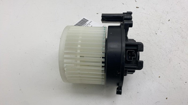 ⭕ 2022-2025 Rivian R1S Rear HVAC A/C Heater Air Blower Fan Motor w/ Module OEM